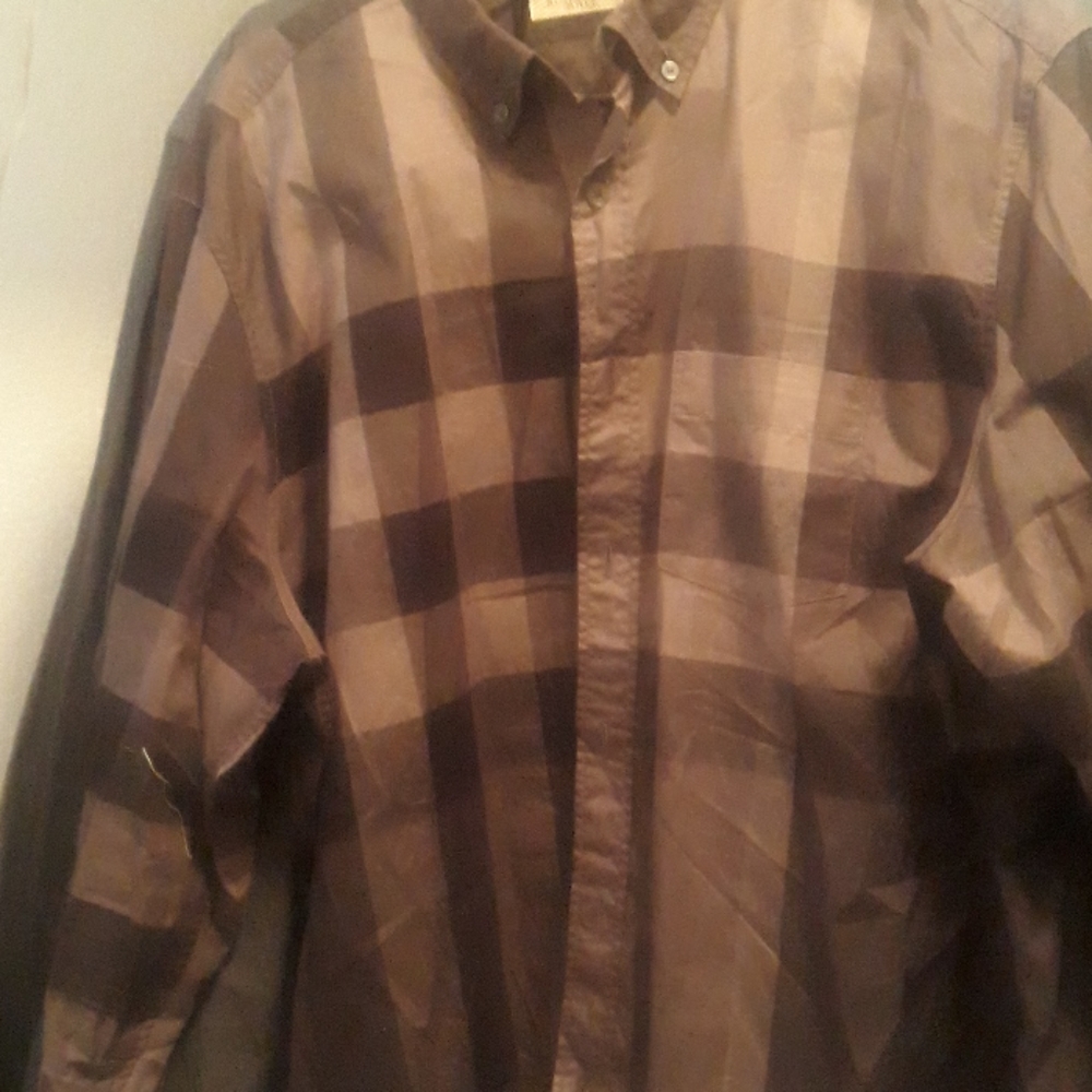 Long sleeve casual button